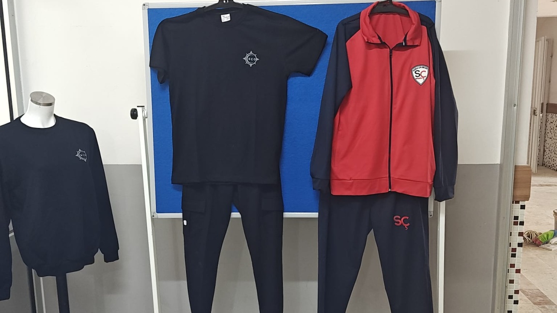 Okul Kıyafetlerimiz